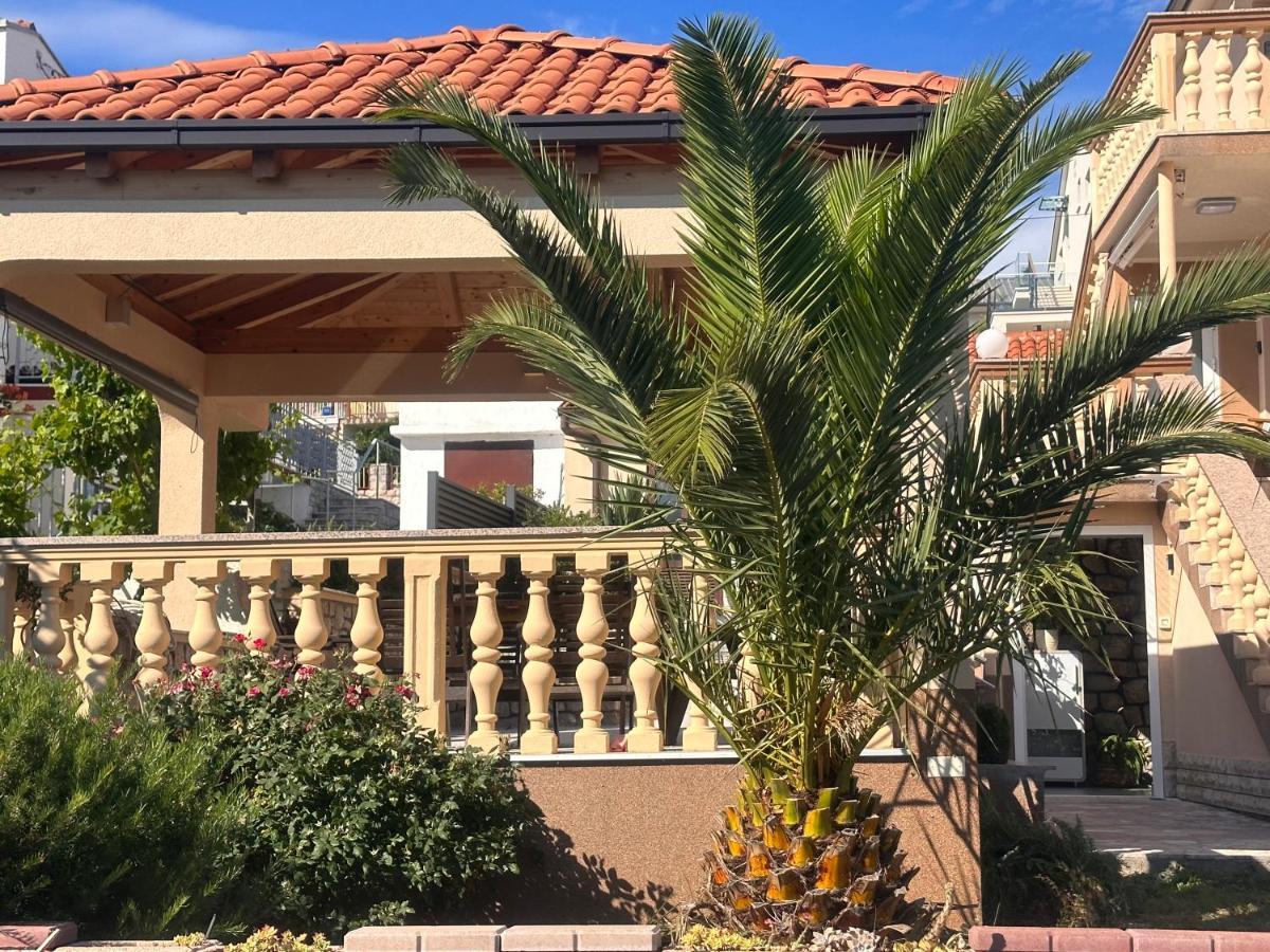 Apartman Nono Crikvenica Bagian luar foto