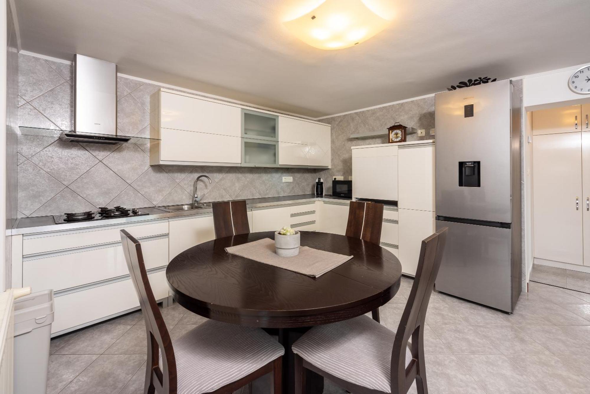 Apartman Nono Crikvenica Bagian luar foto
